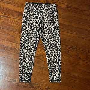 VS Leopard Print Leggings